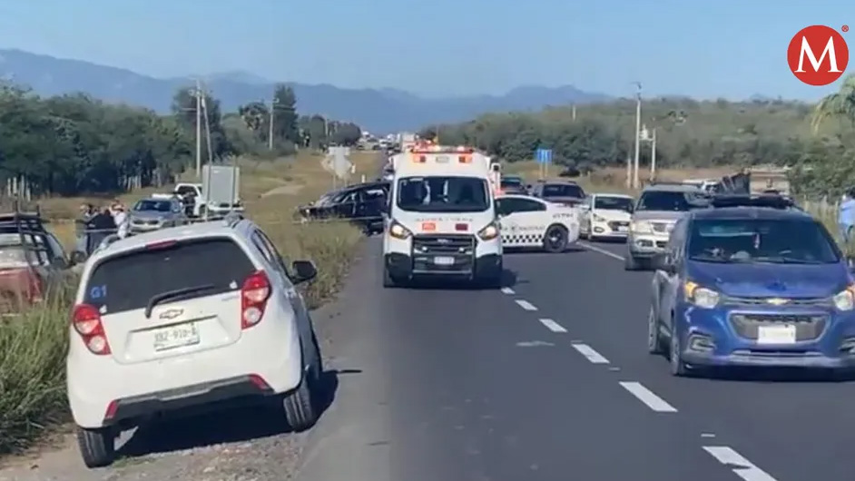 Accidente en carretera Victoria-Monterrey deja tres personas fallecidas y seis lesionados