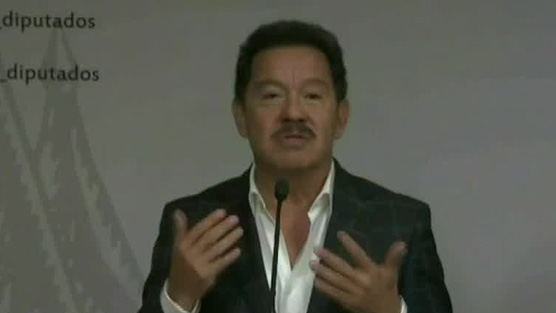 Ignacio Mier pide a diputados de su partido no violar la ley con espectaculares en apoyo a Sheinaum