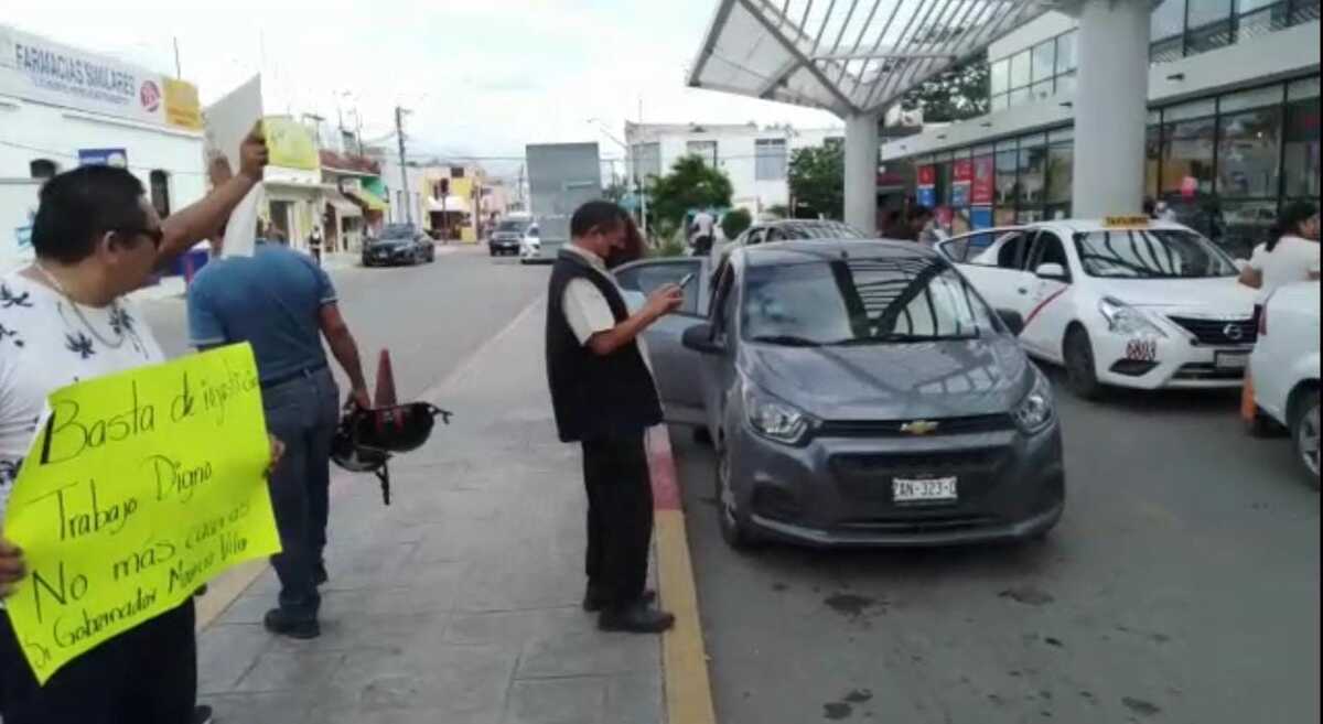 Los onductores dicen que se comenten abusos por parte de funcionarios del gobierno. (Especial)