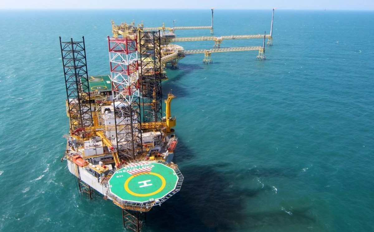 Proyectos del ramo energético en Tamaulipas provocan inversiones en comercios para Tampico.