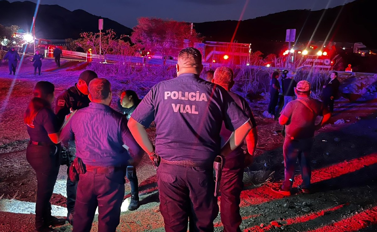Saldo de 15 muertos deja accidente en autopista de Nayarit (Twitter @PCJalisco)