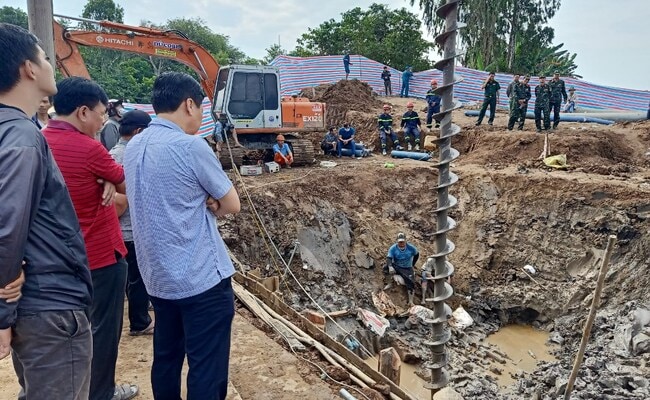 Las labores de rescate se siguen realizando en Vietnam. | AFP