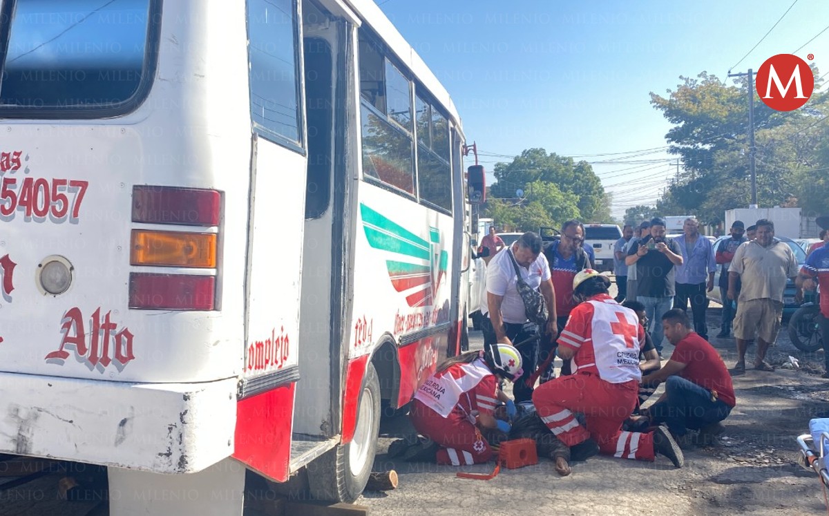 Abuelito es arrastrado por autobús en Ciudad Victoria.