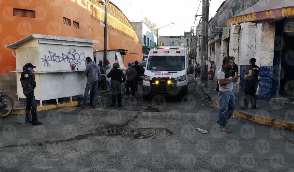 Personal de Protección Civil Miguel Hidalgo, también arribó al sitio.