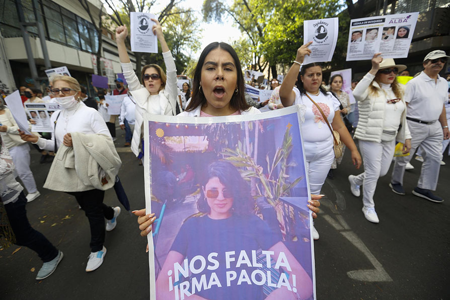 La creciente violencia en Guadalajara, ha provocado la desaparición de 4 jóvenes que se encontraban en un viaje vacacional.