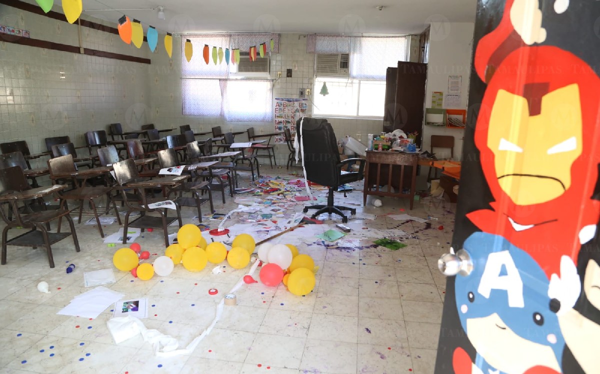 Vandalizan primaria María Guadalupe García García en Madero. (Yazmín Sánchez)