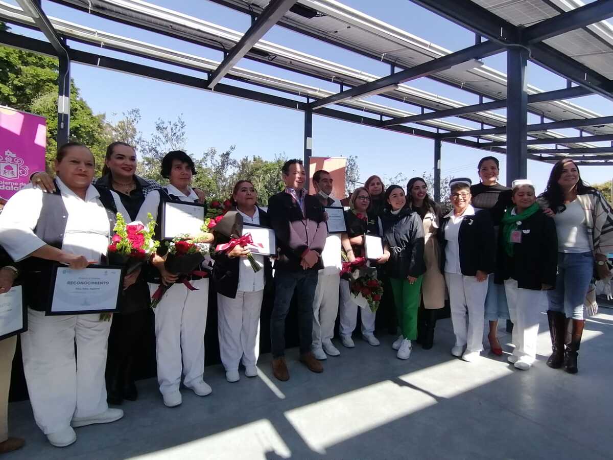 Celebra Guadalajara el día del enfermero (Roberto Hurtado)