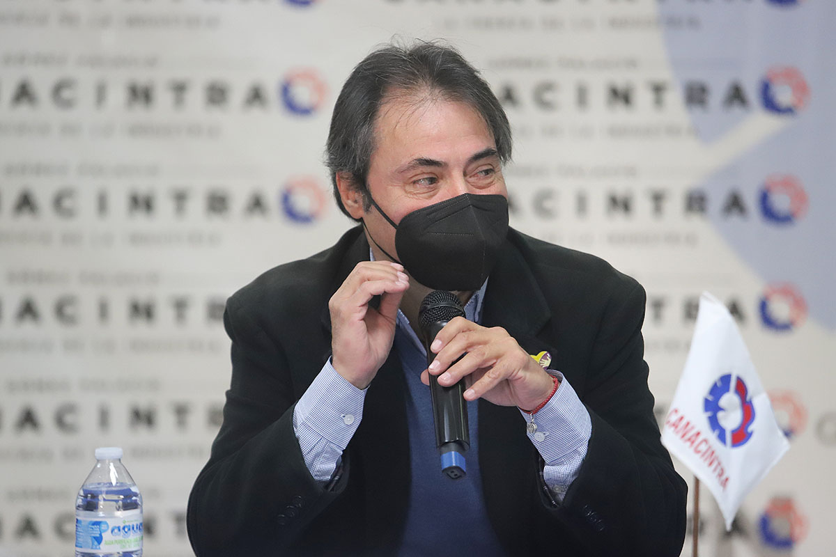 "Vemos una Iniciativa Privada y trabajadores golpeados indirectamente por esta situación", dijo Carlos González Silva. (Rolando Riestra)