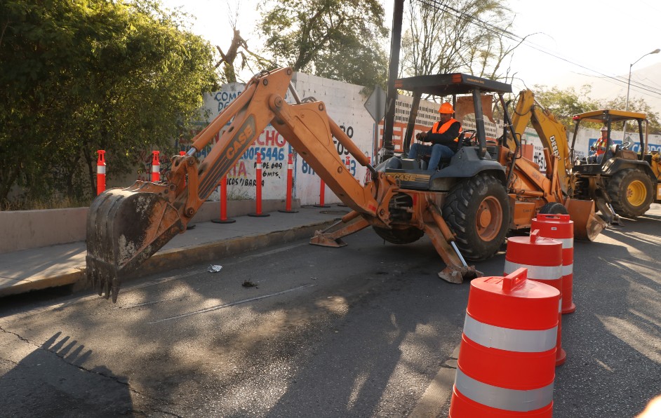 Santa Catarina restringirá vialidad por construcción de mega puente Díaz Ordaz-Ordóñez | Raúl Palacios