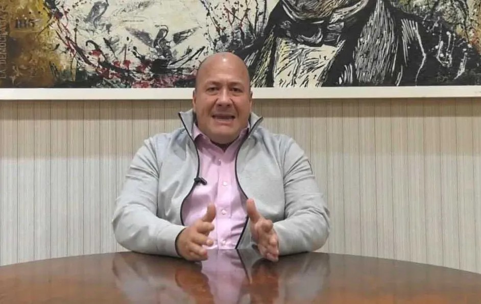 Enrique Alfaro pide que estudiantes detenidos enfrenten el juicio en libertad