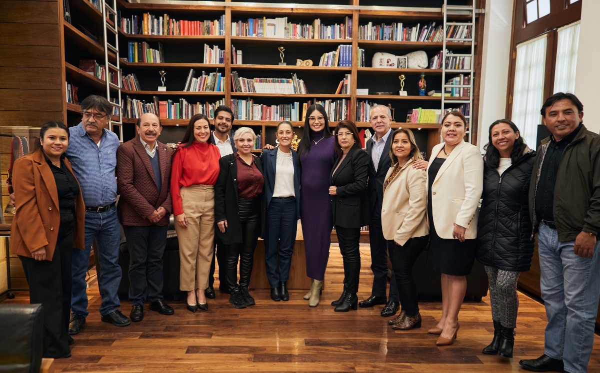 Alcaldes de diferentes estados del país se reúnen con Sheinbaum (@Claudiashein)
