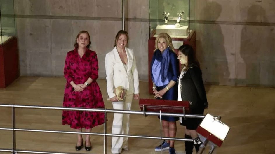 Gutiérrez Müller, Jill Biden y Sophie Grégorie visitan Templo Mayor