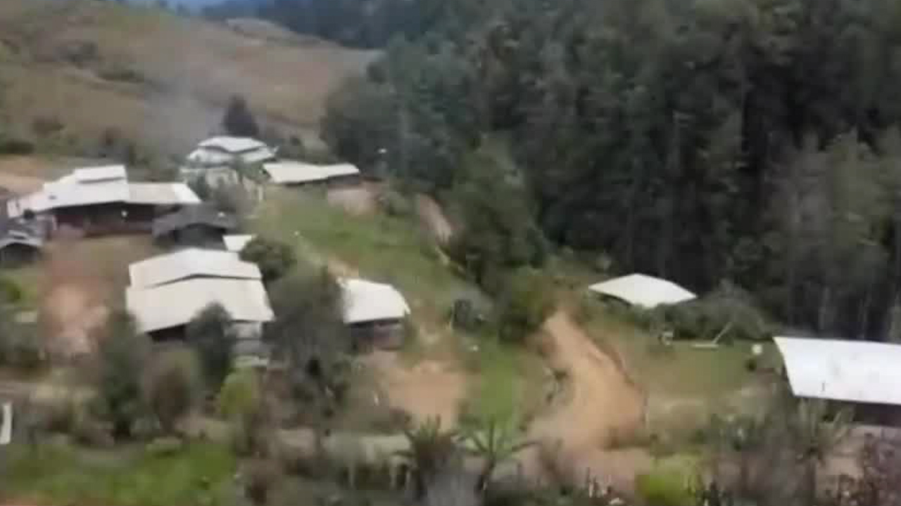 En Guerrero, familias regresan a comunidad de El Durazno tras asesinato de siete personas