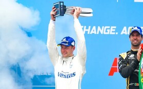 Stoffel Vandoorne, campeón de la temporada 2022 de la Fórmula E (Reuters)