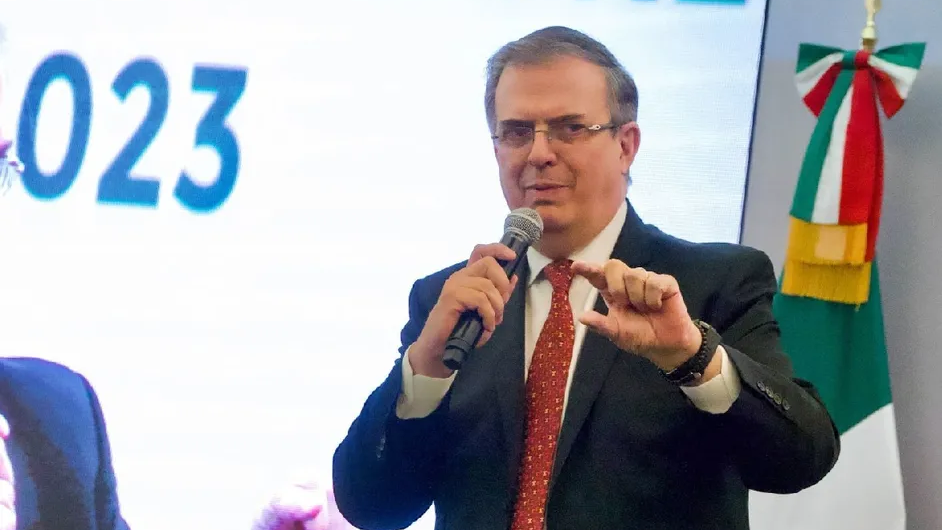 Mejorar economía y seguridad de mexicanos, objetivos de servicio exterior en 2023: Ebrard