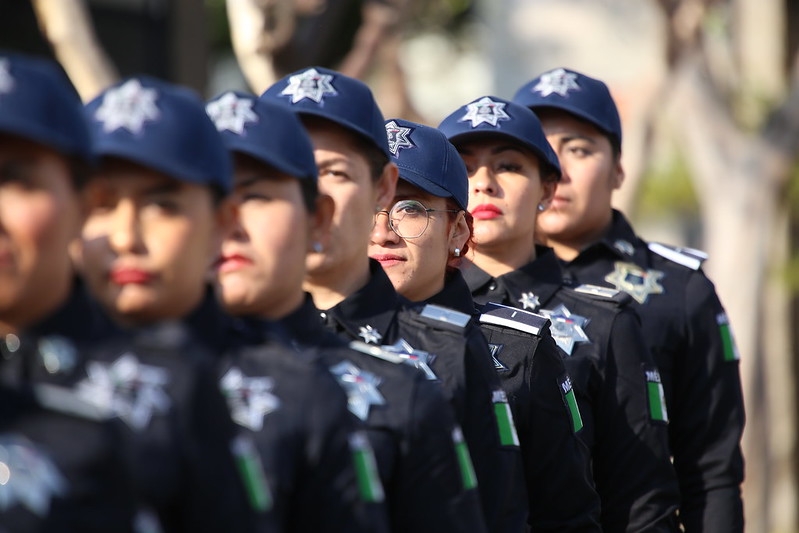 Un total de 214 nuevos policías de Guadalajara se gradúan en Explanada de Hospicio Cabañas (Cortesía)
