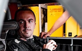 Frankie Muniz, ex protagonista de 'Malcom el de en medio' será piloto de Nascar
