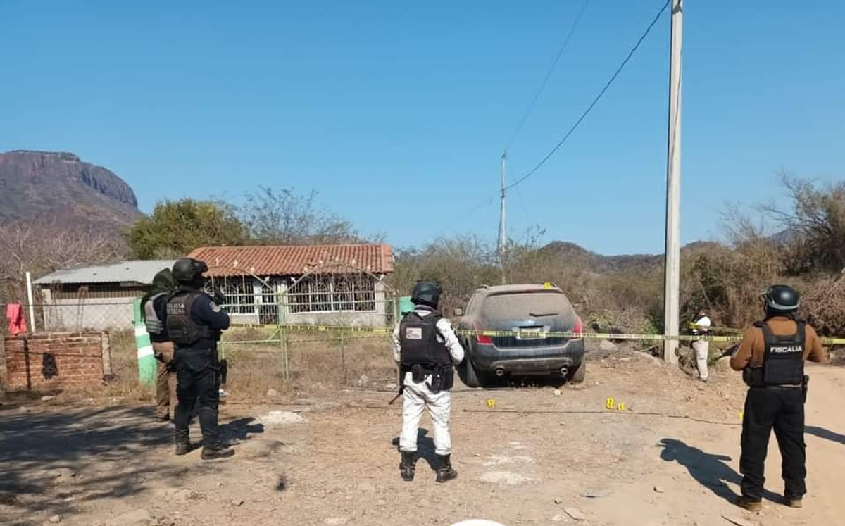 En Guerrero, aseguran inmuebles, camionetas y armas relacionadas a delitos. | Especial