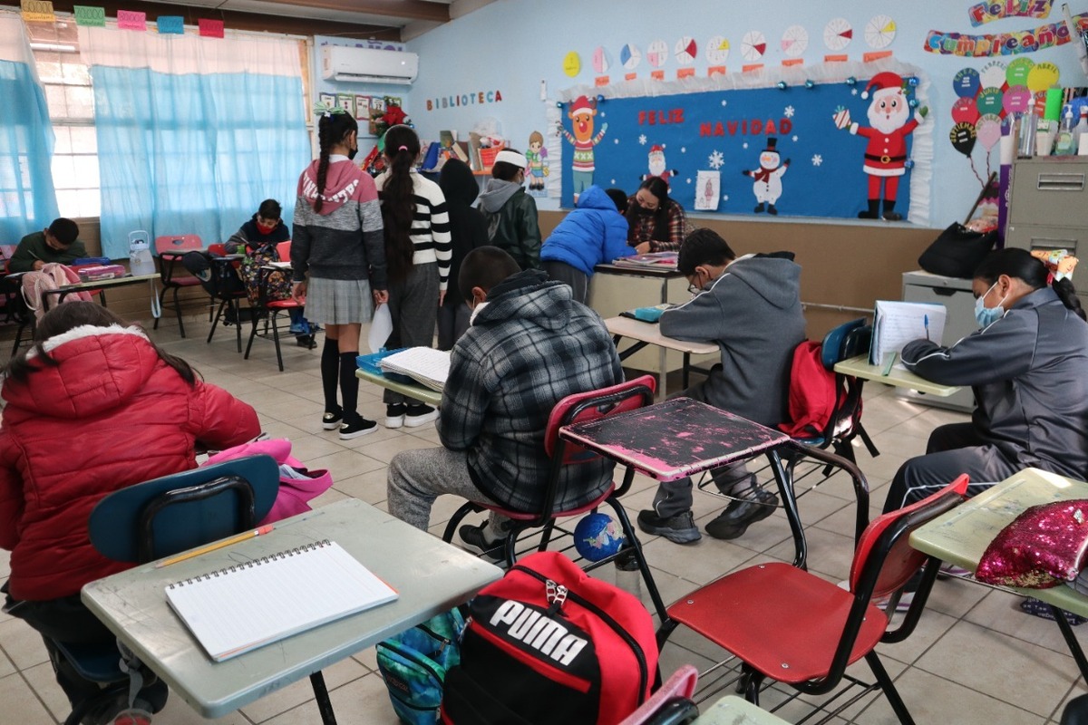 La medida unicamente es aplicable a educación básica. | Especial.