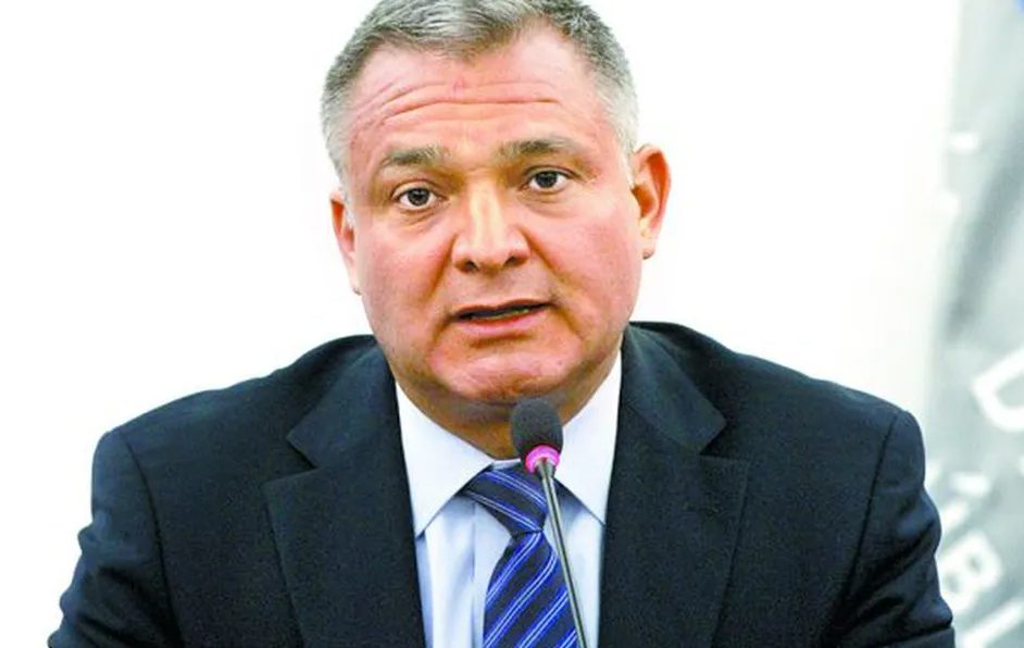 García Luna se aprovechó de conexiones en el gobierno para lograr un puesto lucrativo: abogados