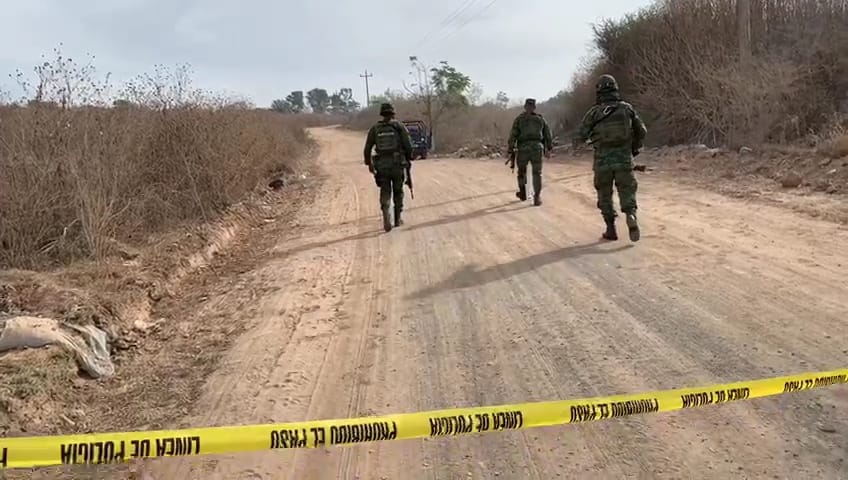 Localizan cuerpo envuelto en una lona en Tonalá (Juan Carlos Munguía)