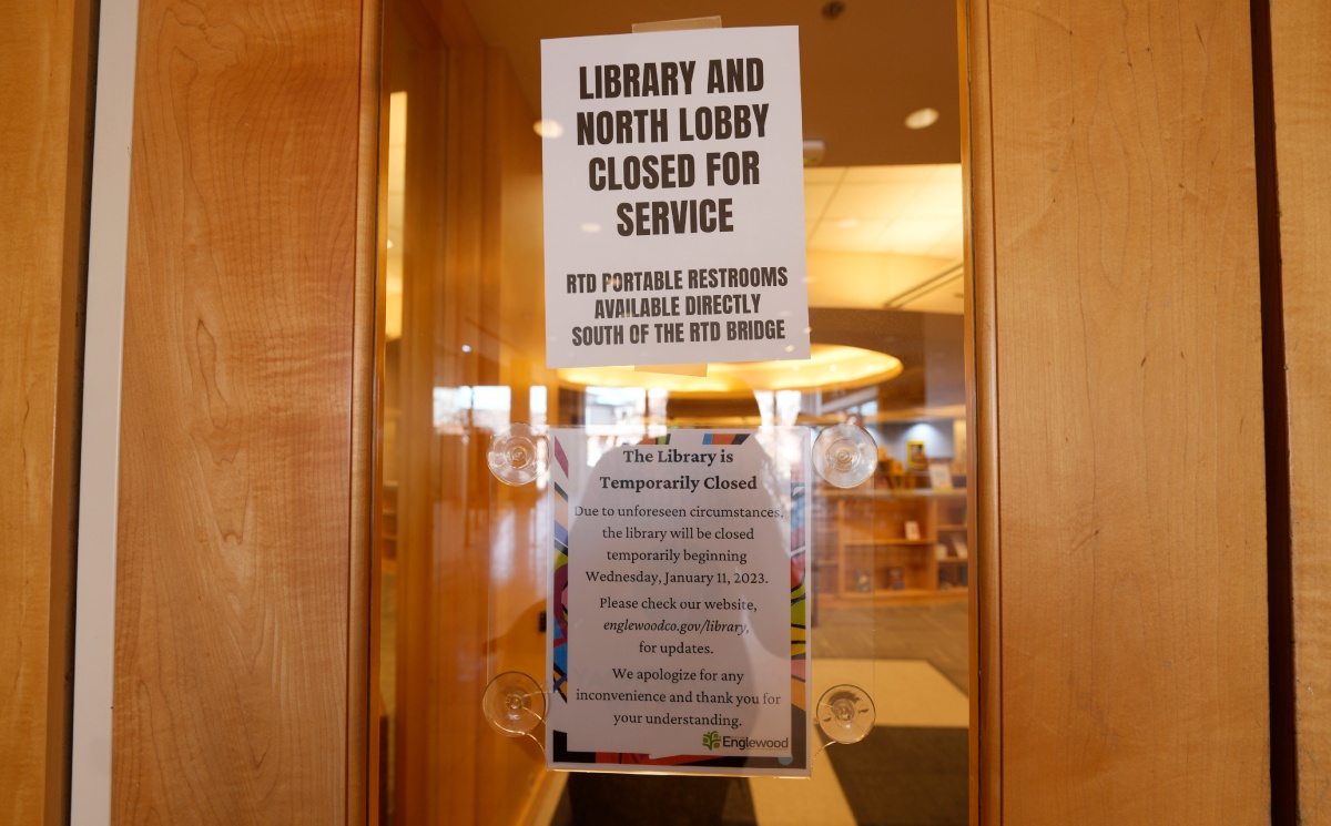 La medida se aplicó en una biblioteca de Colorado, en Estados Unidos. | AP