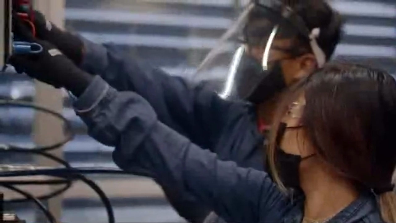 Ternium entregó becas a estudiantes con trayectoria académica destacada