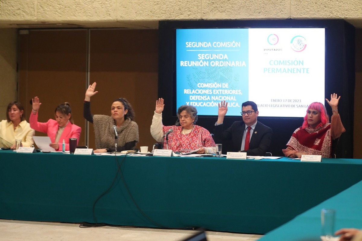 Aprobación del nombramiento de Enrique Rojo Stein como embajador de México ante Finlandia.
