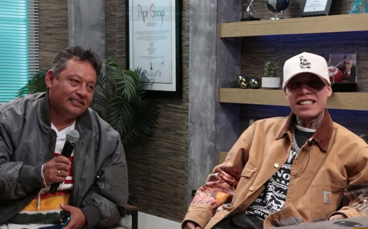 Santa Fe Klan invita a su papá a entrevista | VIDEO- Grupo Milenio