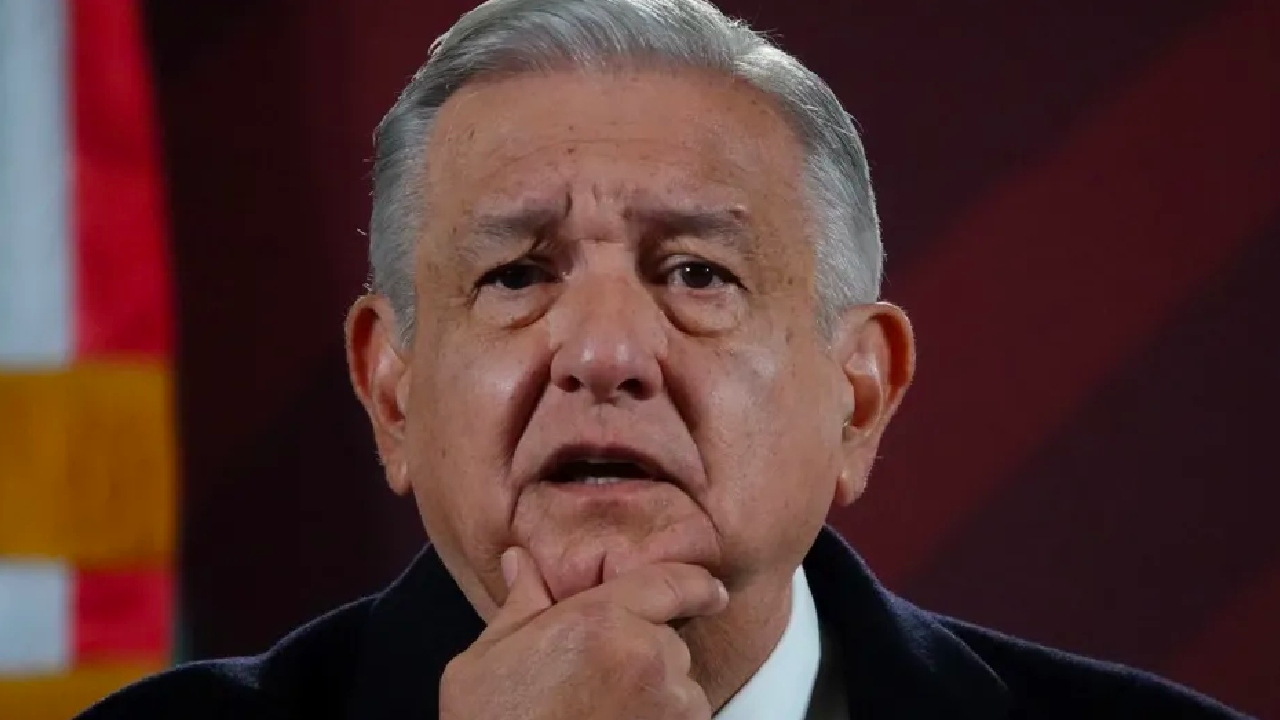 Opositores están nerviosos, dice AMLO sobre denuncias contra ‘corcholatas’