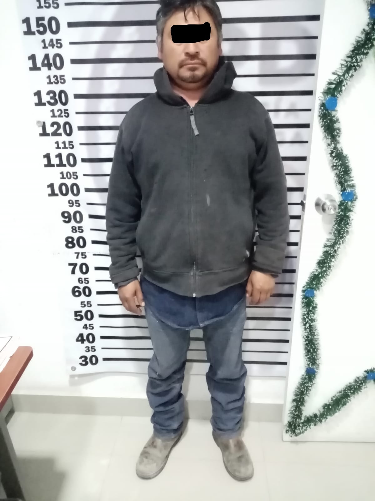 El hombre fue retenido y golpeado por vecinos. (Especial)