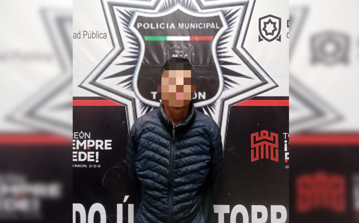 Motociclista es detenido tras ser denunciado por robo de vehículo en Torreón. | Especial