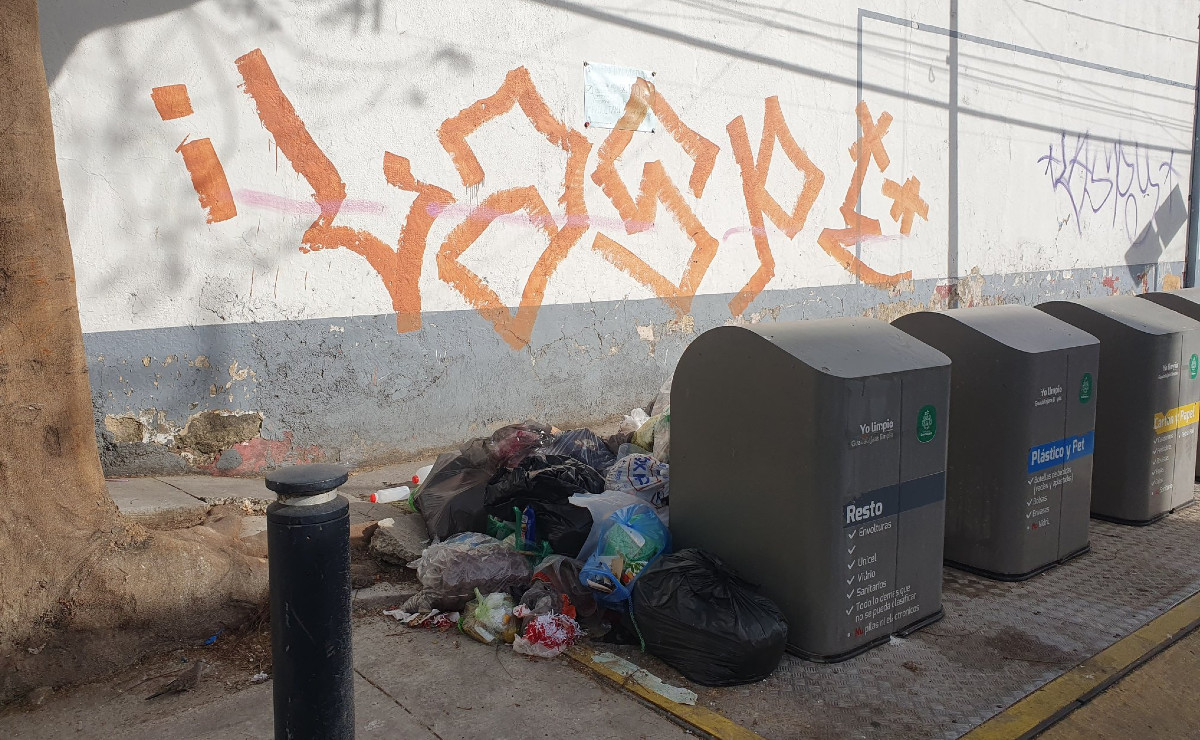 Vecinos denuncian falta de recolección de basura en Guadalajara (Twitter @mtenaespinoza)