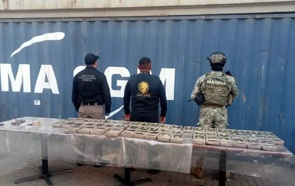 En Michoacán, aseguran 516 kilogramos de cocaína en el puerto de Lázaro Cárdenas