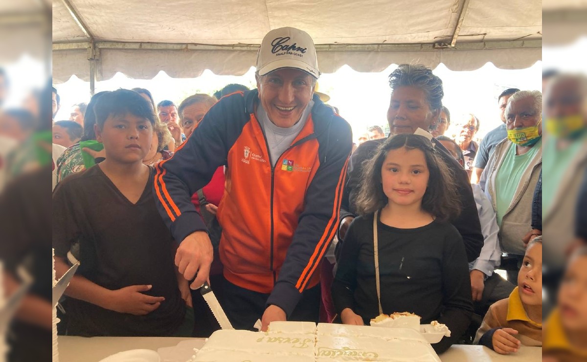 Juan José Frangie encabeza festejo del Mercado de Atemajac (Roberto Hurtado)