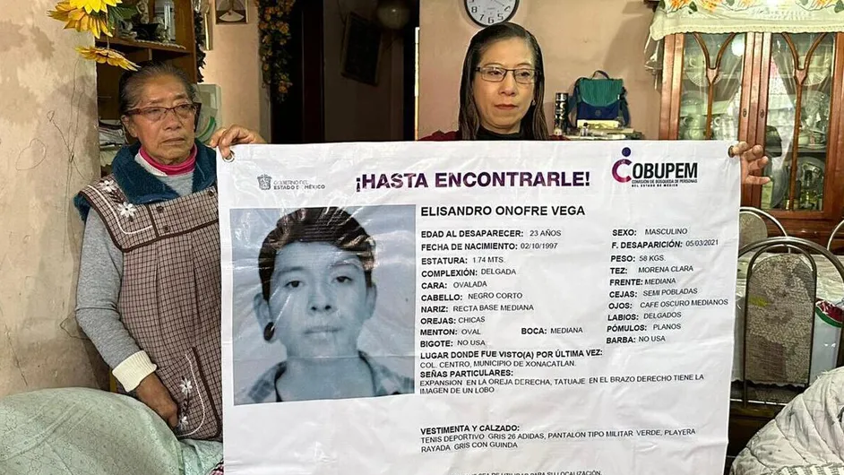 Madre busca a hijo desaparecido entre cuerpos de fosa clandestina de Tenango Del Valle