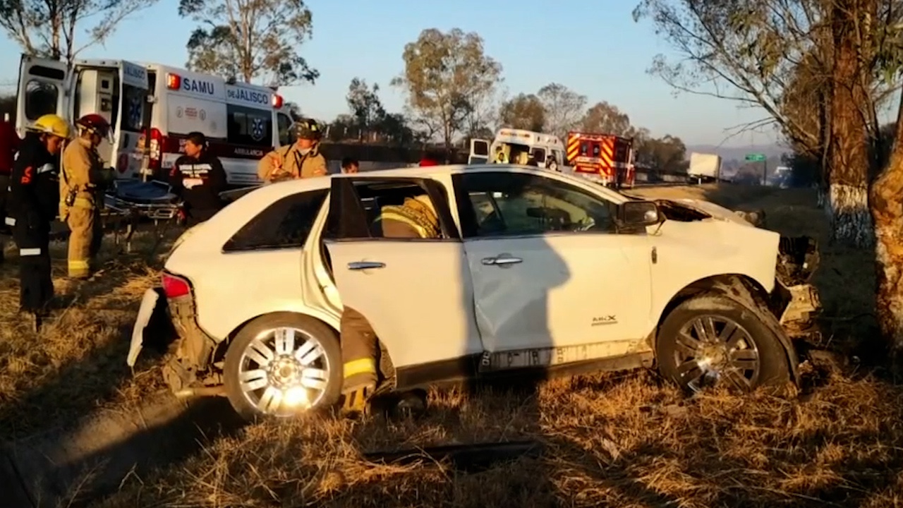 Accidente vial en la autopista LeónGuanajuato deja 11 personas