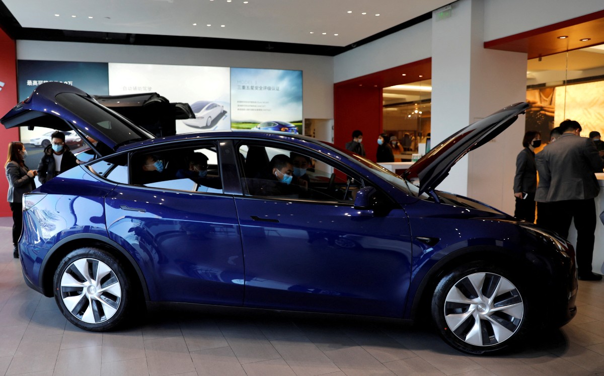 Auto eléctrico de Tesla  | Reuters