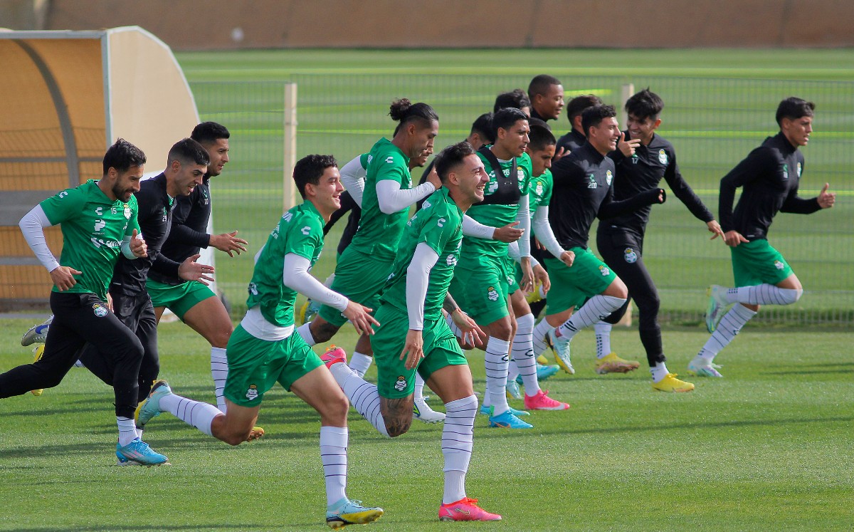 Santos Laguna trabajó este fin de semana en las instalaciones de TSM. (Manuel Guadarrama)