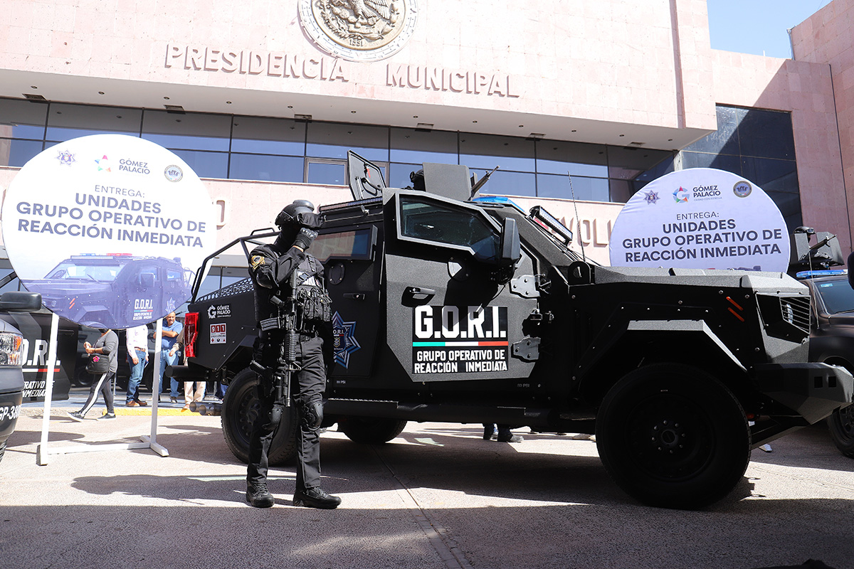 Entregan 11 vehículos para Policía Municipal de Gómez Palacio. | Especial