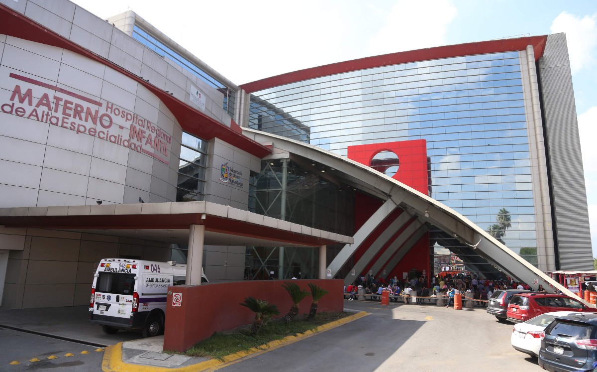 Muere niño tras ingresar por golpes al hospital Materno Infantil en NL  | Jorge López