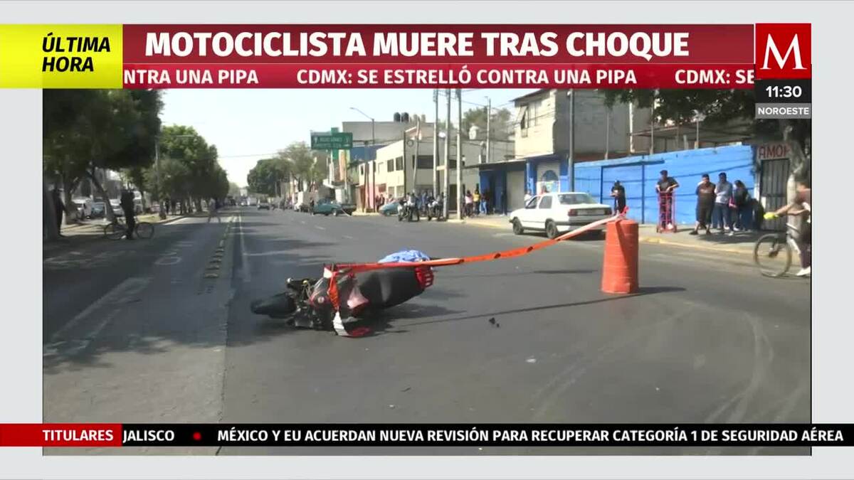 Muere motociclista tras estrellarse contra una pipa en Canal de Tezontle