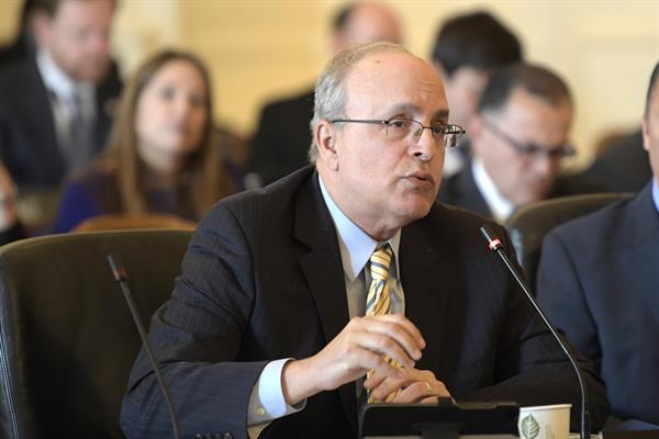 El nuevo embajador de Estados Unidos ante la Organización de los Estados Americanos (OEA), Francisco Mora. (EFE)