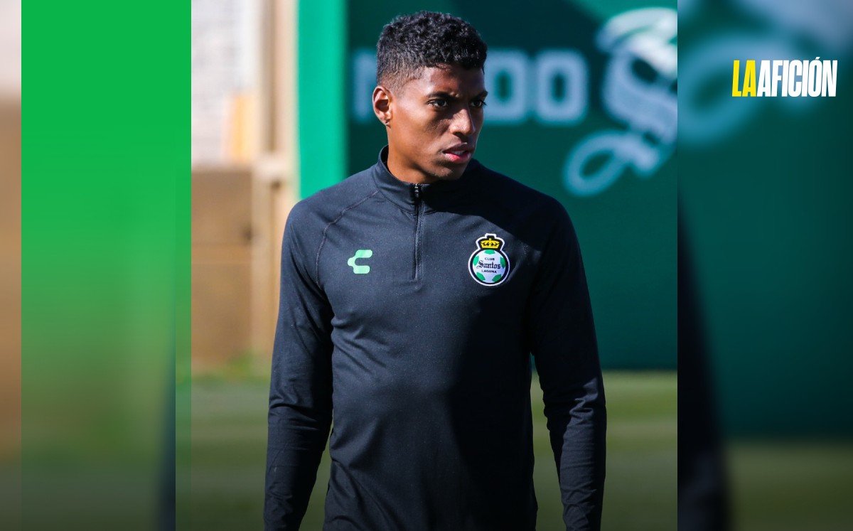 Emerson Rodríguez firma con Santos Laguna. (Especial)