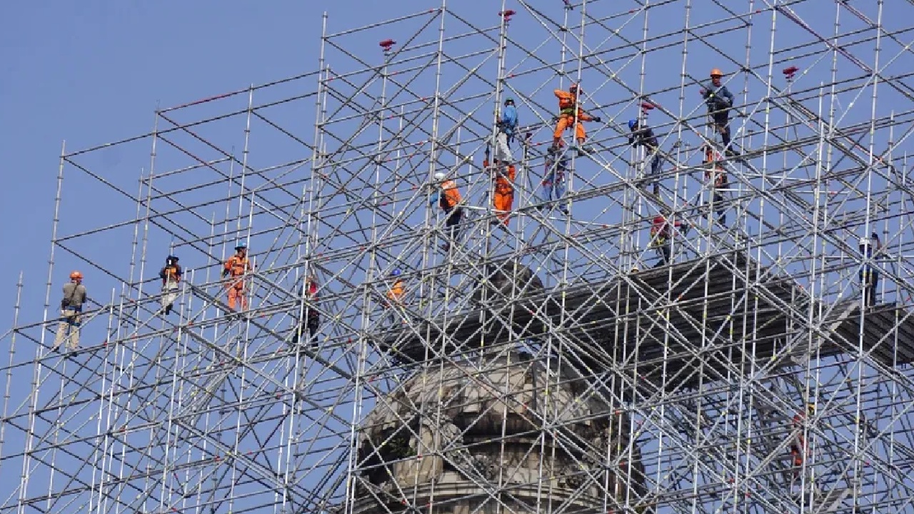 Hallan a santos protectores de la Catedral Metropolitana durante restauración