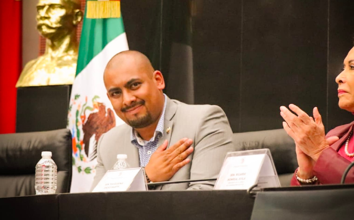 El senador de Morena alertó por el ambiente de hostilidad en la clase política. |  @EliCesarC