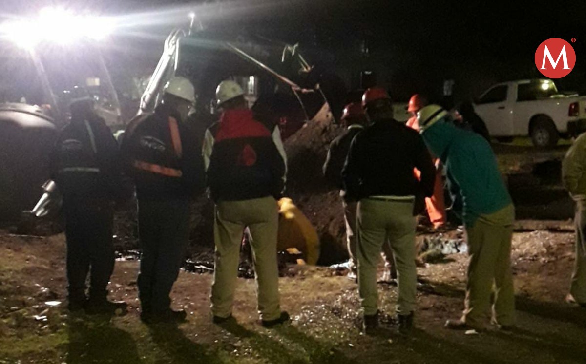 Trabajos de Pemex en colonia Las Flores en Ciudad Madero. (Pablo Reyes)