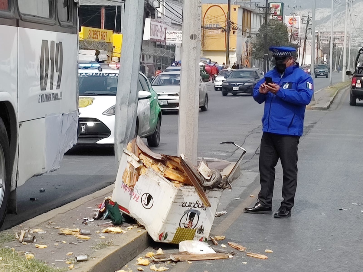 El chofer fue puesto a disposición de las autoridades. Foto: Agustín Martínez