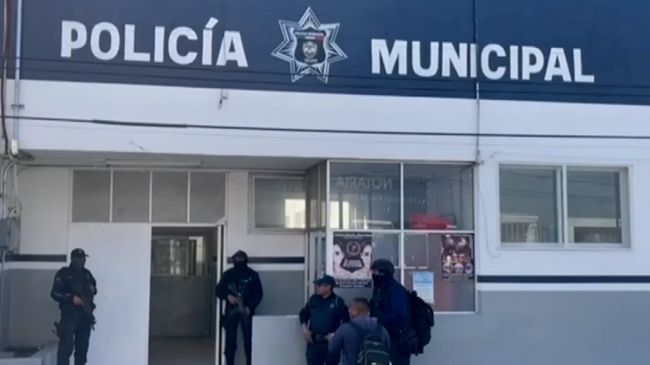 Despiden a 30 elementos de la Policía Municipal en Celaya, Guanajuato