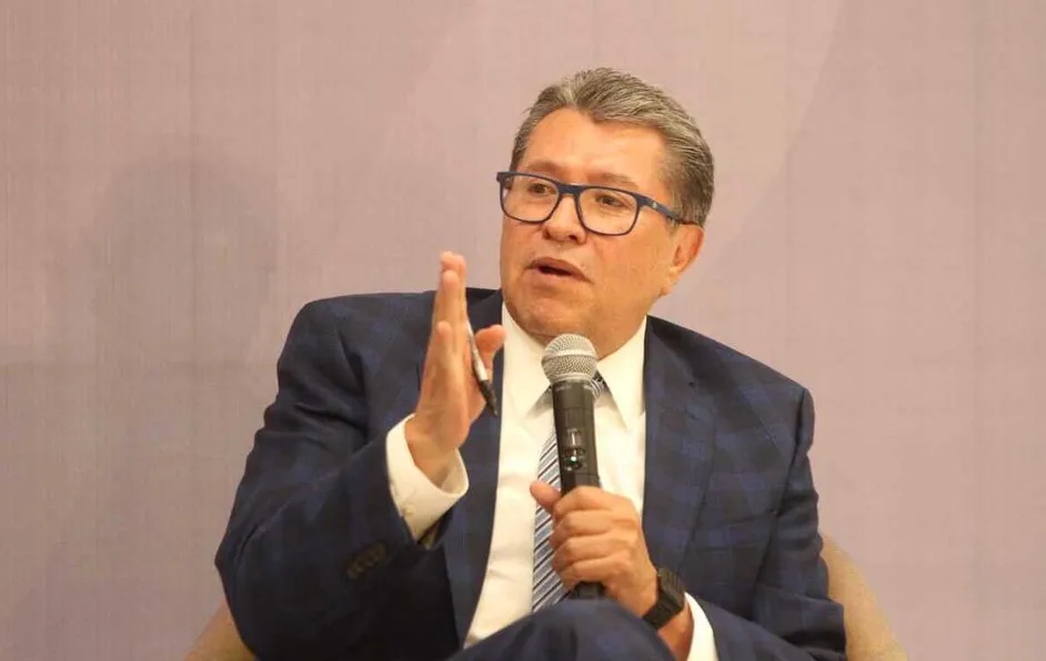 "Sheinbaum tiene carácter, ha cumplido a capitalinos y es una buena gobernadora": Monreal